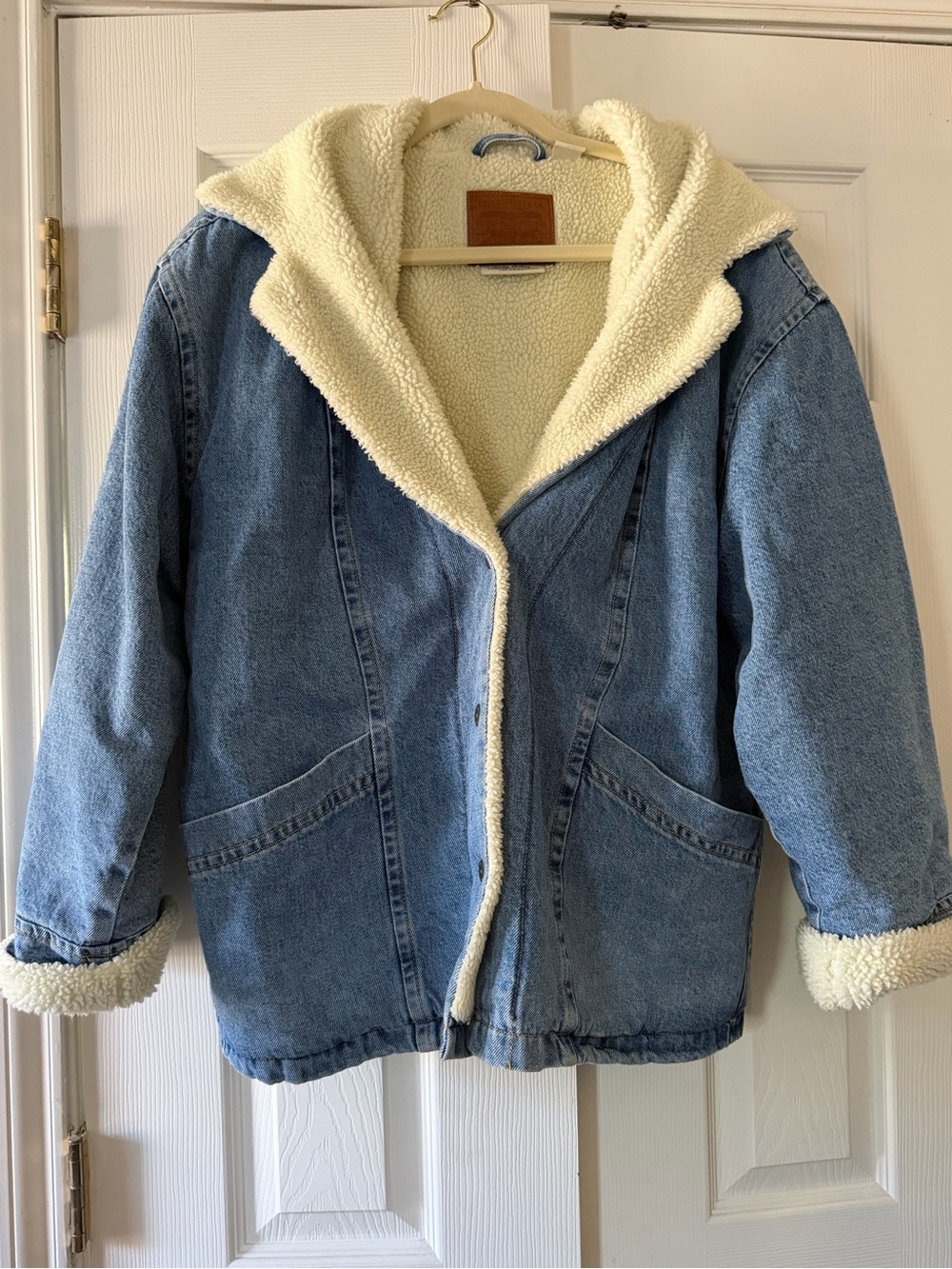 Levi's Light Blue Denim Sherpa Jacket with Cream Lining